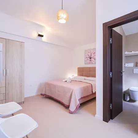 New! Luxury Stone Sokol With Large Pool In Gornje Rastane 빌라 Gorica (Zadar)