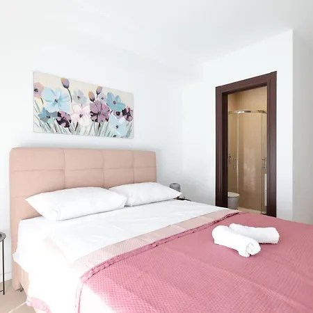 Villa New! Luxury Stone Sokol With Large Pool In Gornje Rastane *