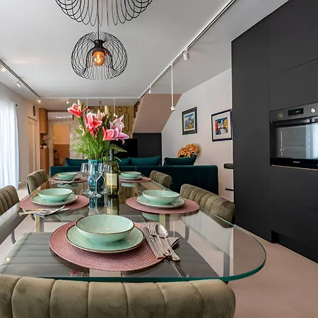 Villa New! Luxury Stone Sokol With Large Pool In Gornje Rastane *